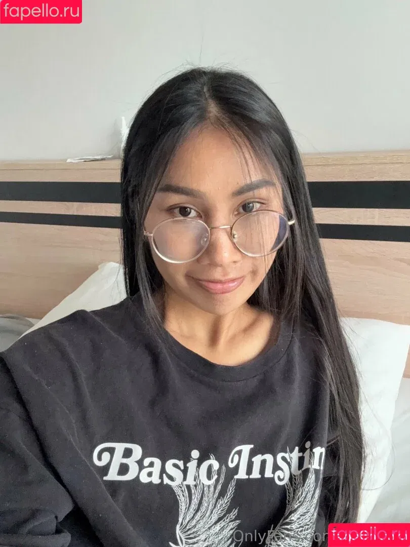 lilaalotus Onlyfans Photo Gallery 