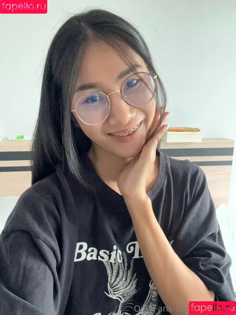 lilaalotus Onlyfans Photo Gallery 