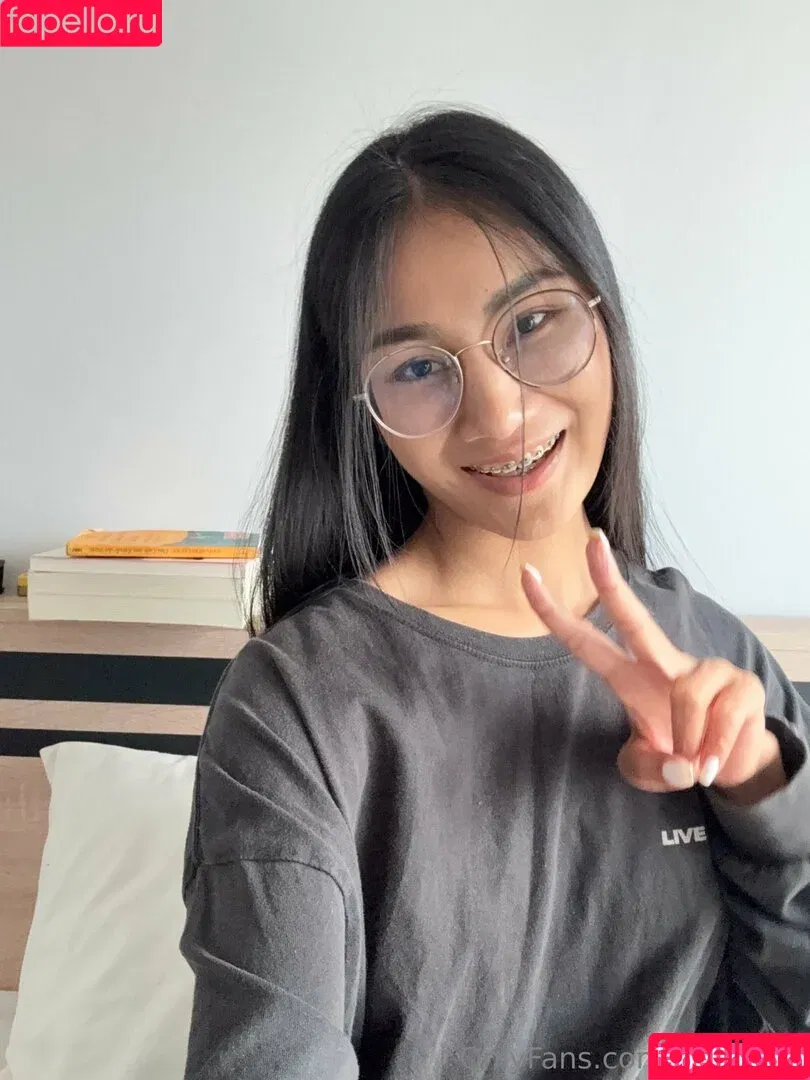 lilaalotus Onlyfans Photo Gallery 