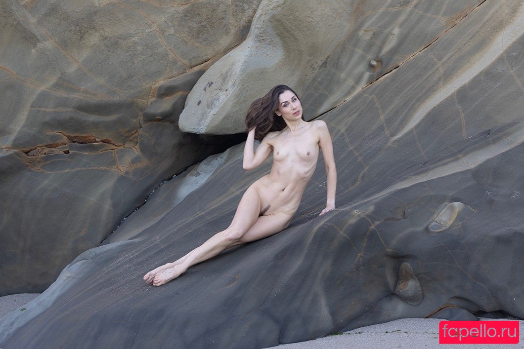 Floofie Nude Onlyfans Photo 11