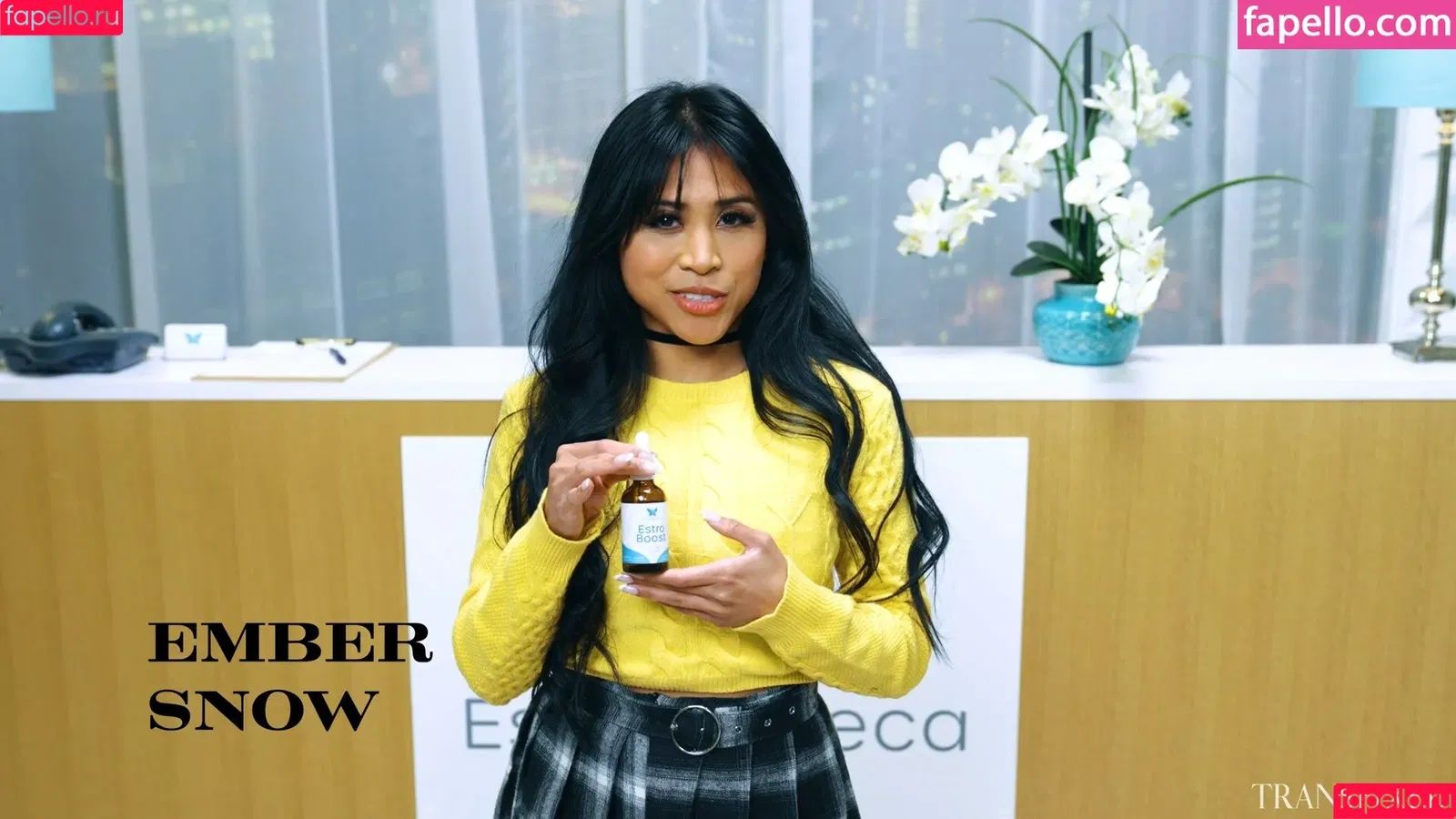 Ember Snow / ember4evar / embersnow Onlyfans Photo Gallery 