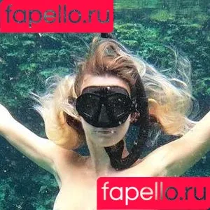 Amberleigh Deann West / Amberleigh West / amberleighwest Onlyfans Photo Gallery 