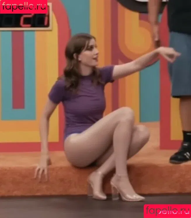 Vic Michaelis / vicmmic Onlyfans Photo Gallery 