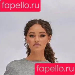 Nico Parker / nicoparker Onlyfans Photo Gallery 