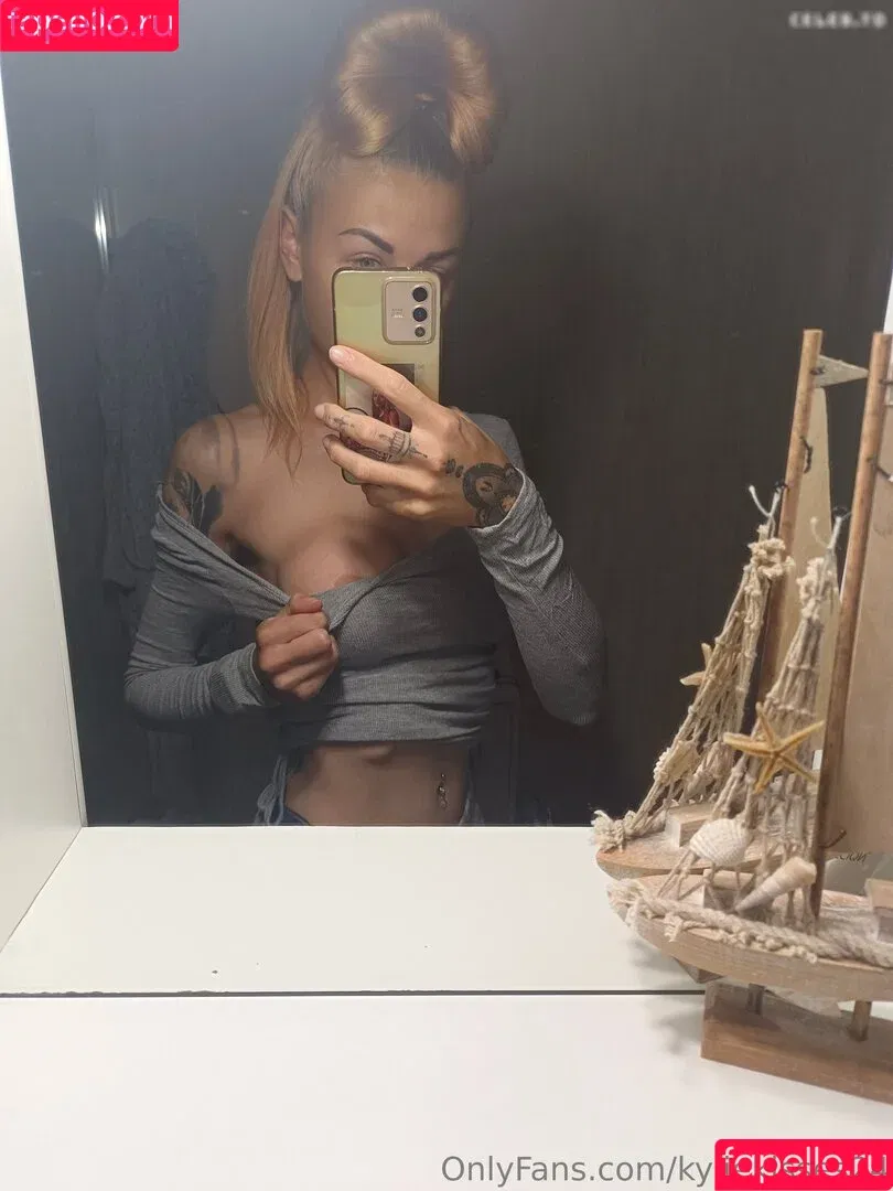 kylie.west.95 / kylie_blck / kylie_blck_mylife / kyliewest95 Onlyfans Photo Gallery 