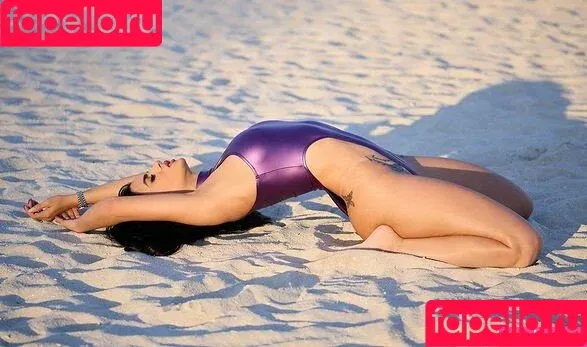 Eli Soto / antoinettesoto / sotoeliane_95 Onlyfans Photo Gallery 