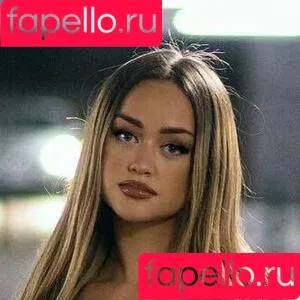 Laura Bianca / LauraBianca / laurabianca___ / laurabiancax Onlyfans Photo Gallery 