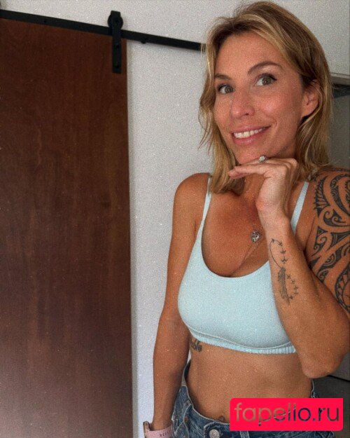Lyssa Chapman Nude Onlyfans Photo 16