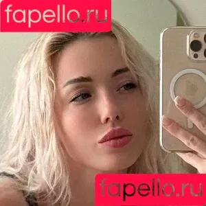 Christine Bright / barbieblo.official / christine.bright / misschrissuu Onlyfans Photo Gallery 