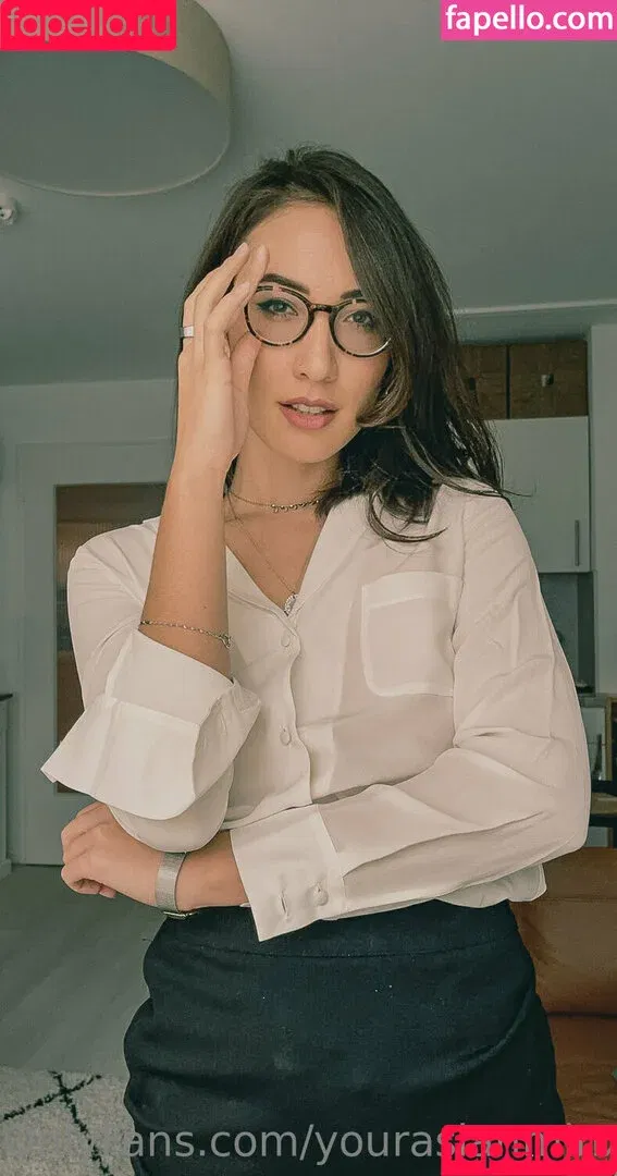 alicefchen / yourasianminx Onlyfans Photo Gallery 