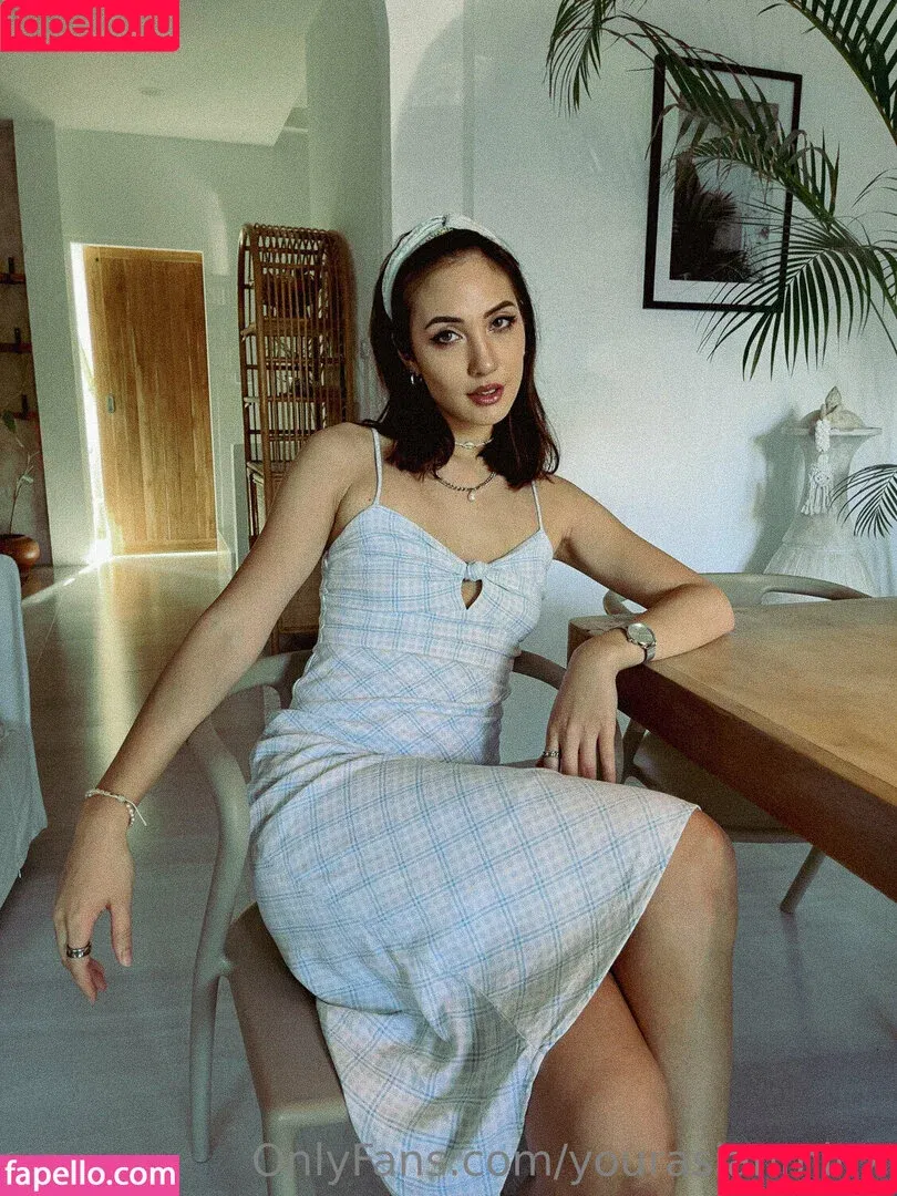 alicefchen / yourasianminx Onlyfans Photo Gallery 