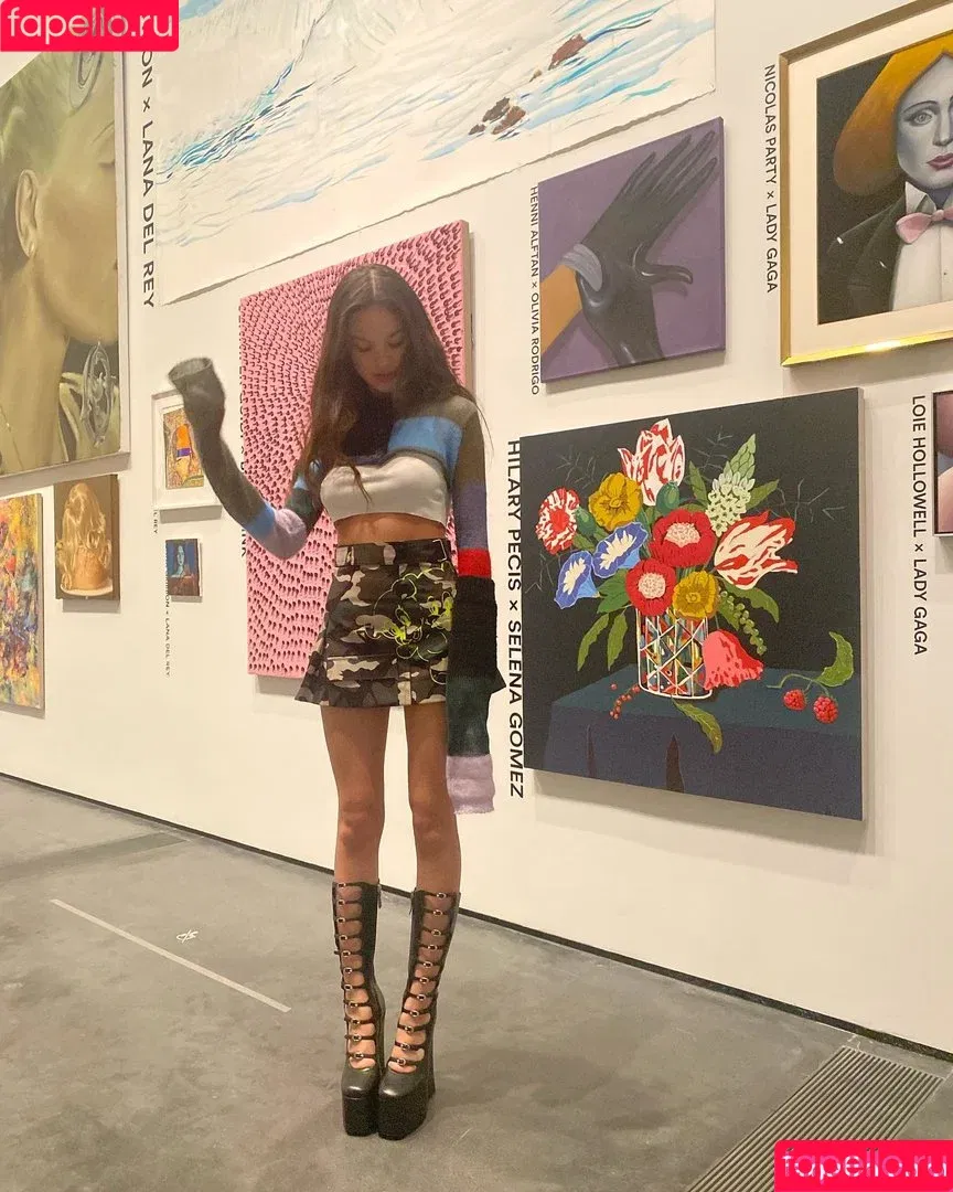 Olivia Rodrigo / oliviarodrigo Onlyfans Photo Gallery 