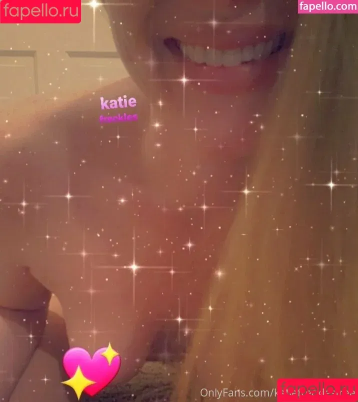 katie.freckles / katiefreckles1 Onlyfans Photo Gallery 