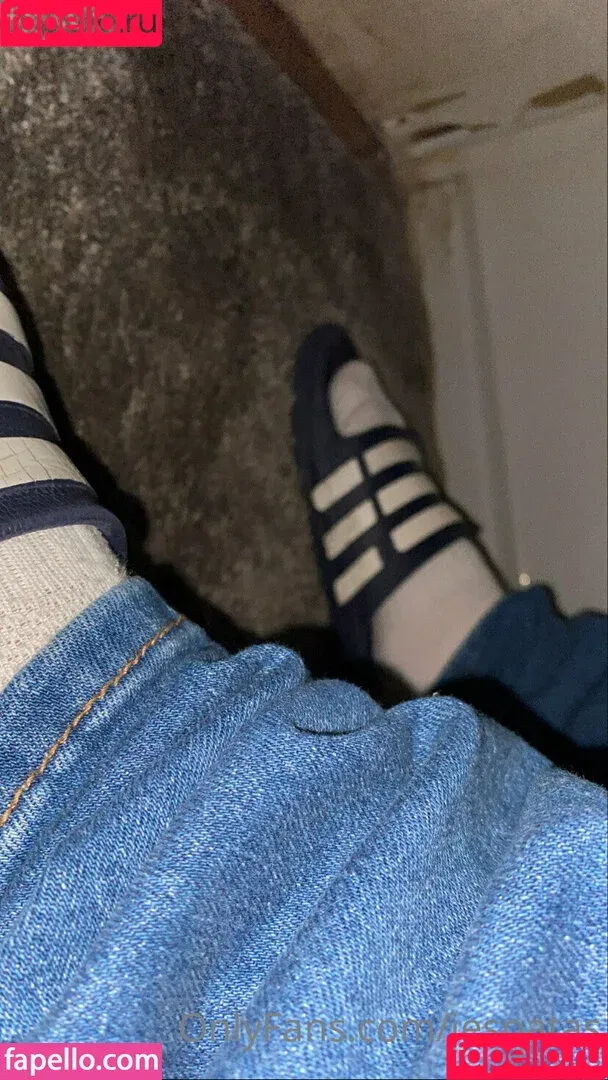 jespadas97 / jespatas Onlyfans Photo Gallery 