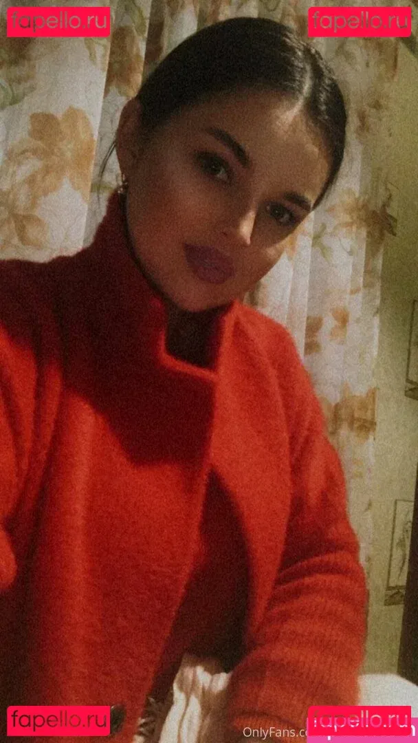 yanamulberry Onlyfans Photo Gallery 