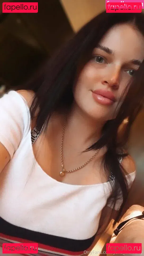 yanamulberry Onlyfans Photo Gallery 