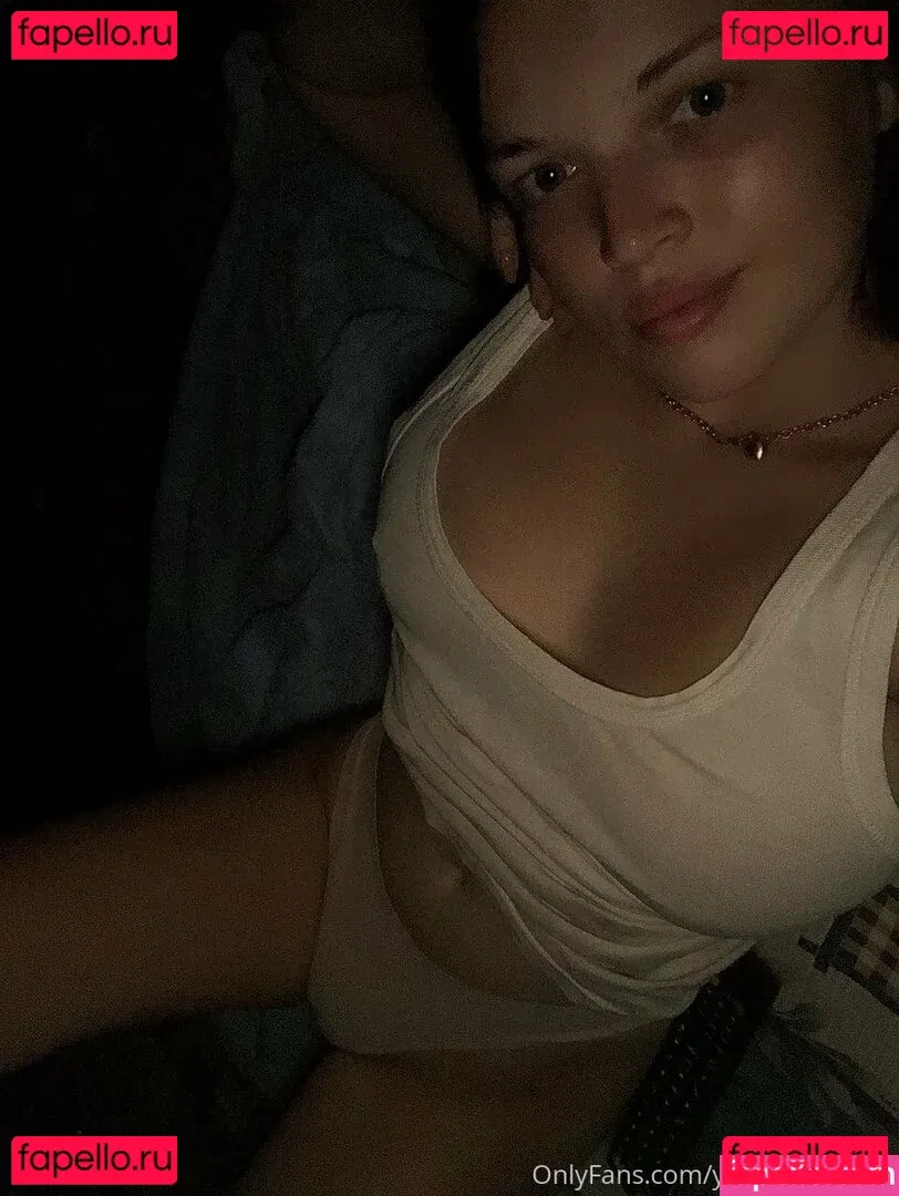 yanamulberry Onlyfans Photo Gallery 