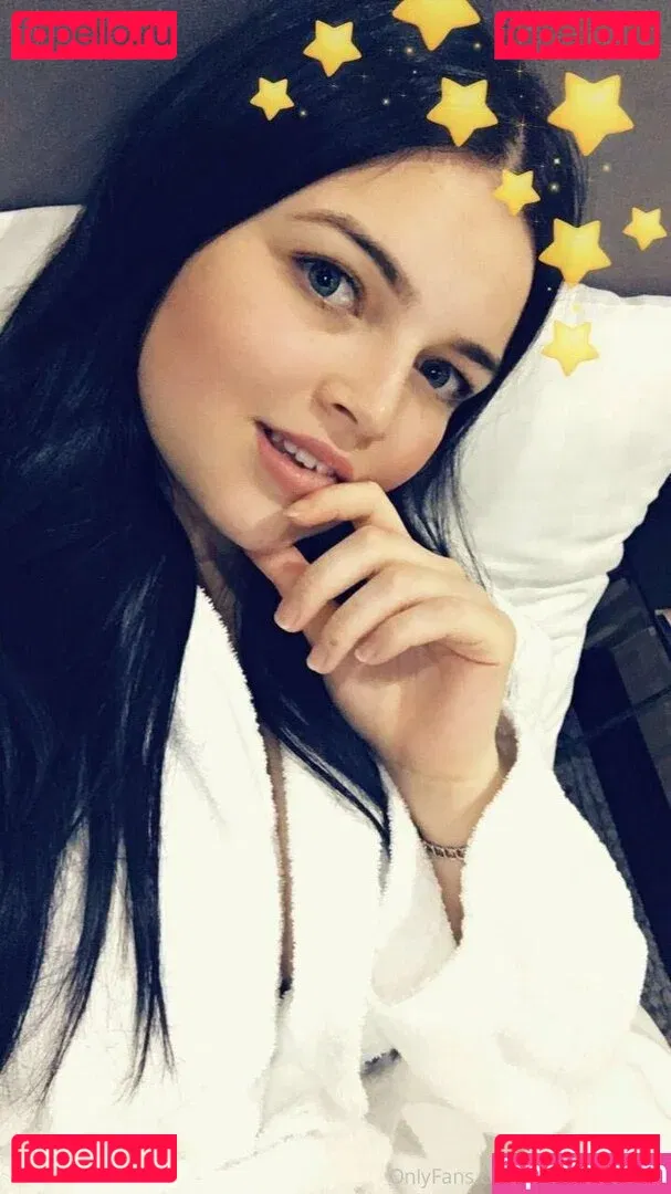 yanamulberry Onlyfans Photo Gallery 