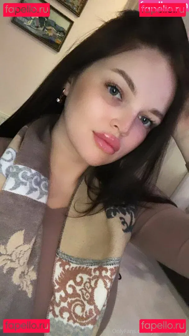 yanamulberry Onlyfans Photo Gallery 