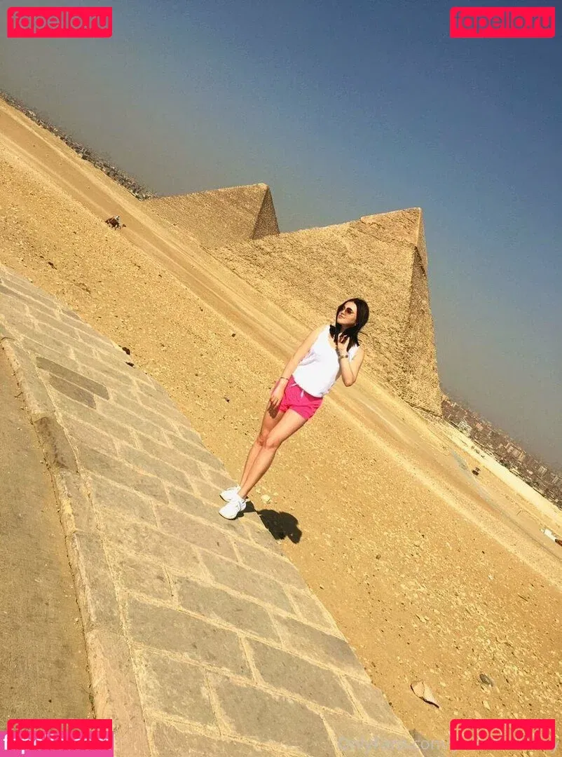 yanamulberry Onlyfans Photo Gallery 