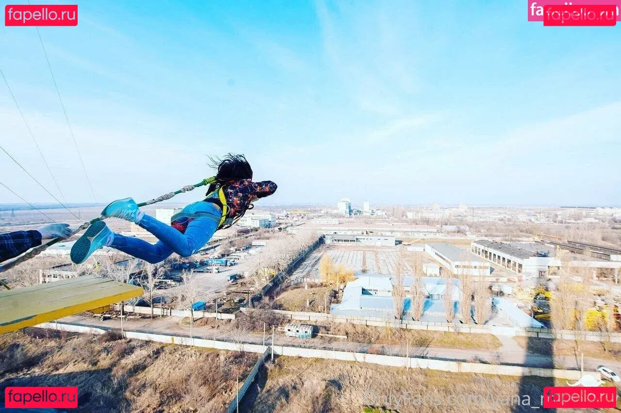 yanamulberry Onlyfans Photo Gallery 