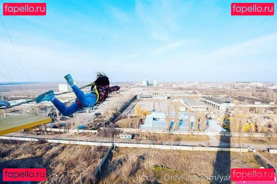 yanamulberry Onlyfans Photo Gallery 