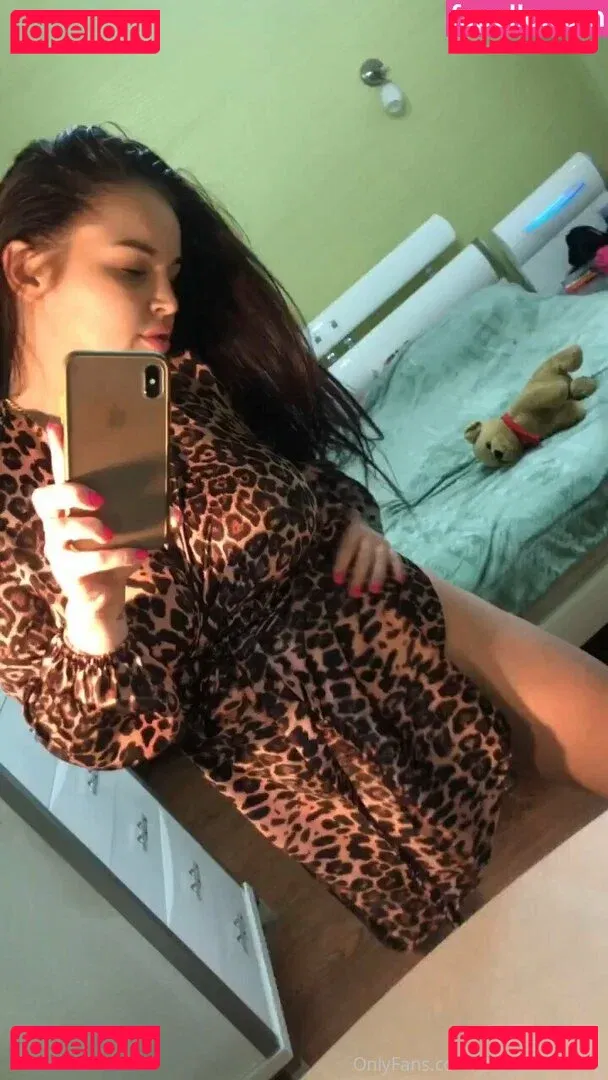 yanamulberry Onlyfans Photo Gallery 