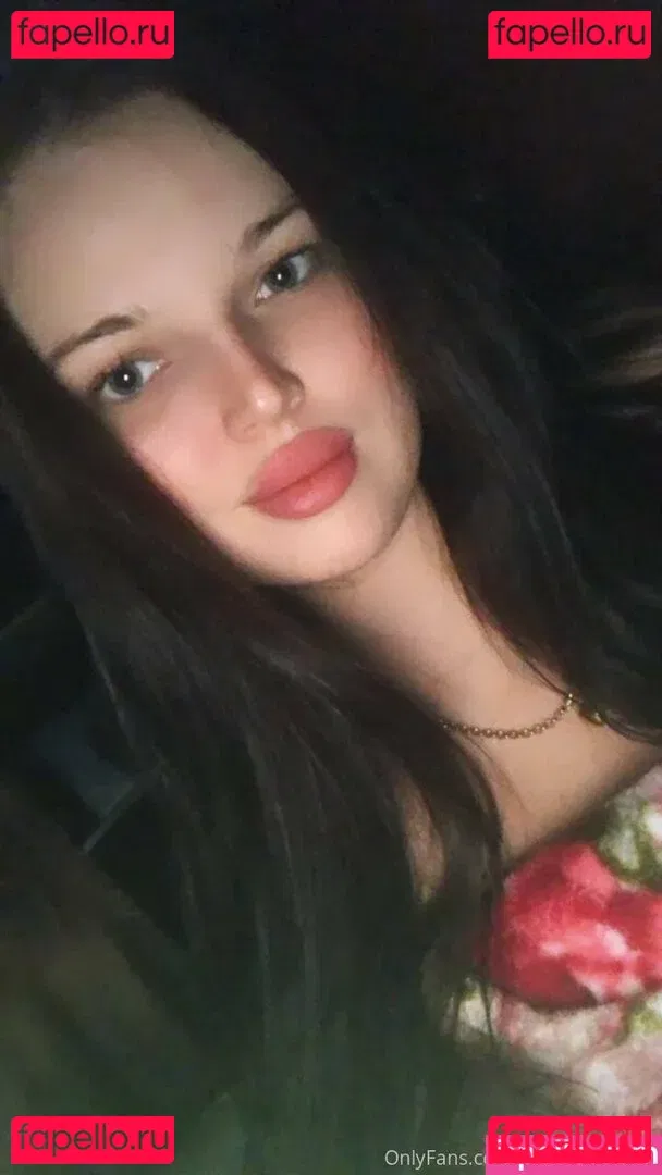 yanamulberry Onlyfans Photo Gallery 