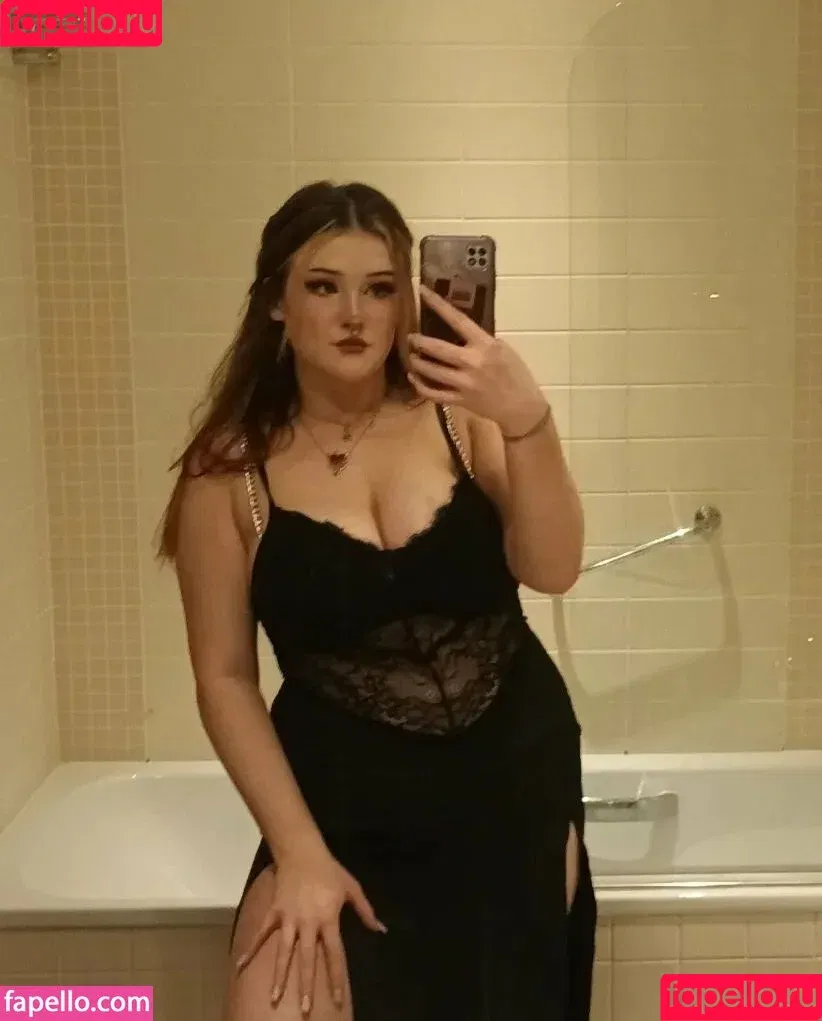 urbbybimbo / urlilbabysuccubus / urlilsuccubus Onlyfans Photo Gallery 