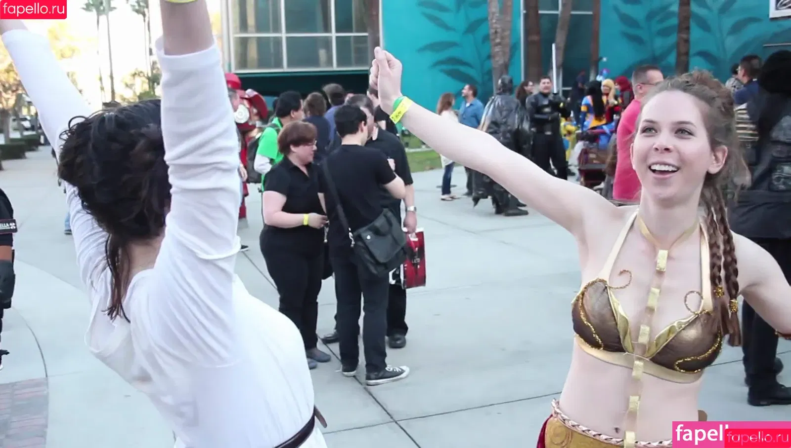 Jenny Nicholson Onlyfans Photo Gallery 