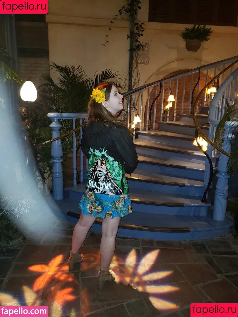 Jenny Nicholson Onlyfans Photo Gallery 