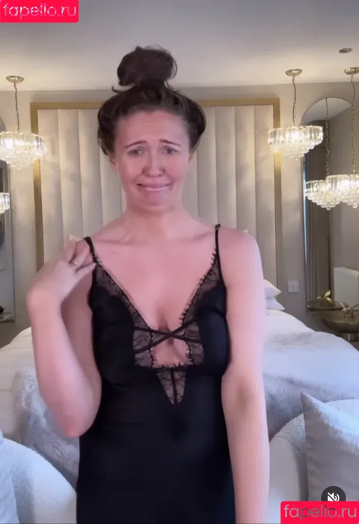 Charlotte Dawson / charlotte.dawson / charlottedawsy Onlyfans Photo Gallery 