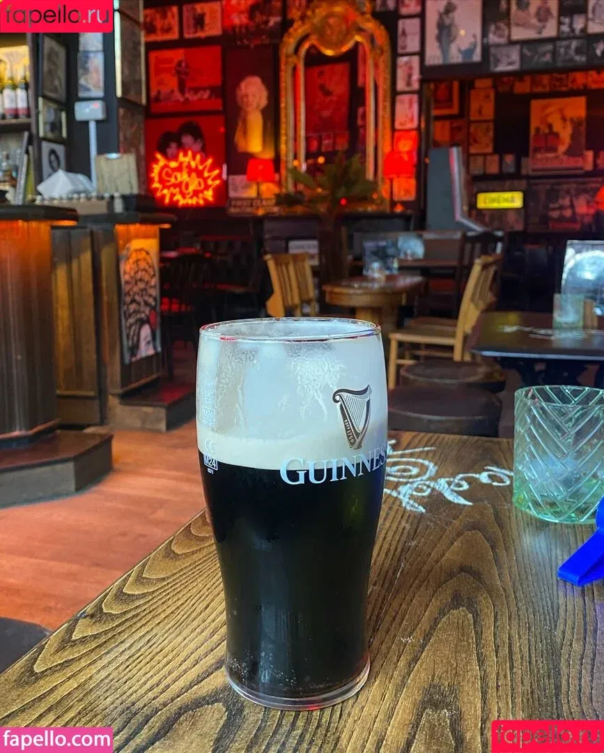 Lily / https: / lilypi / lilypi34 Onlyfans Photo Gallery 