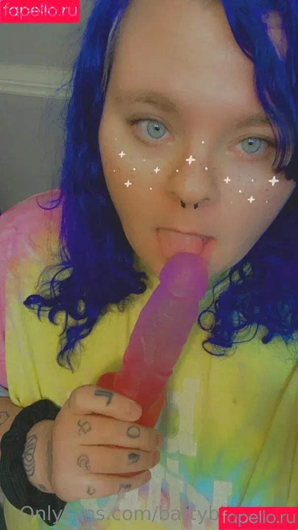 battybitxxfree / battyfreaks Onlyfans Photo Gallery 