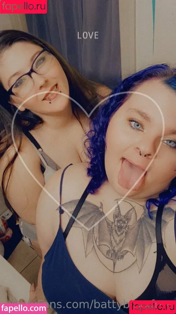 battybitxxfree / battyfreaks Onlyfans Photo Gallery 