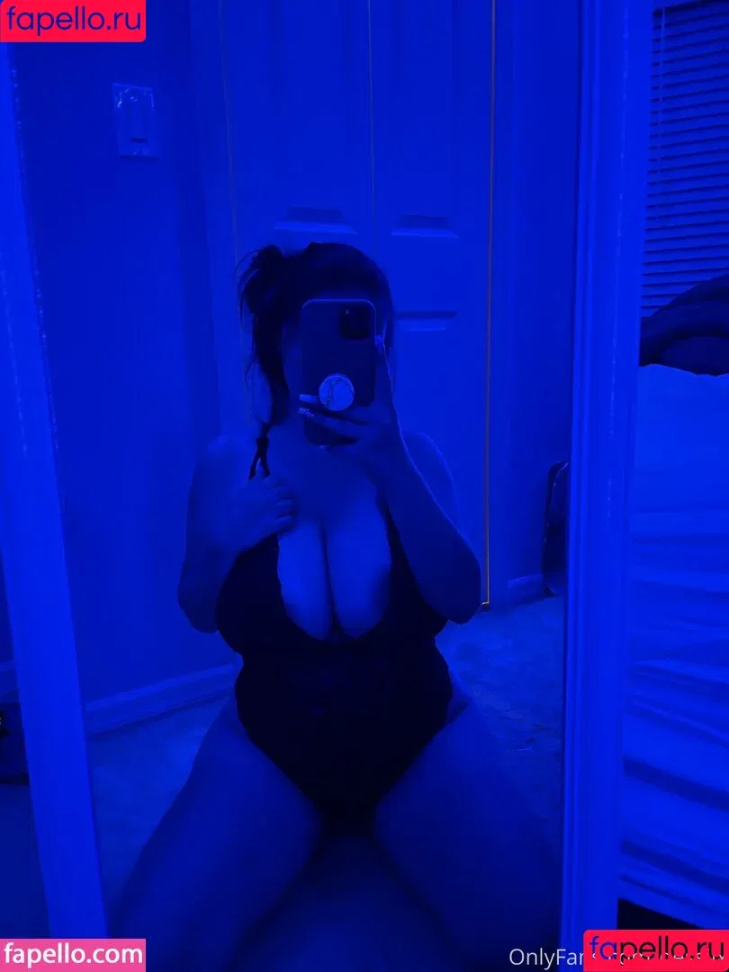 Dessziiixx / iamdesibanks Onlyfans Photo Gallery 