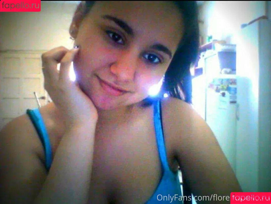 babyflorcita / babyflorcita_store Onlyfans Photo Gallery 