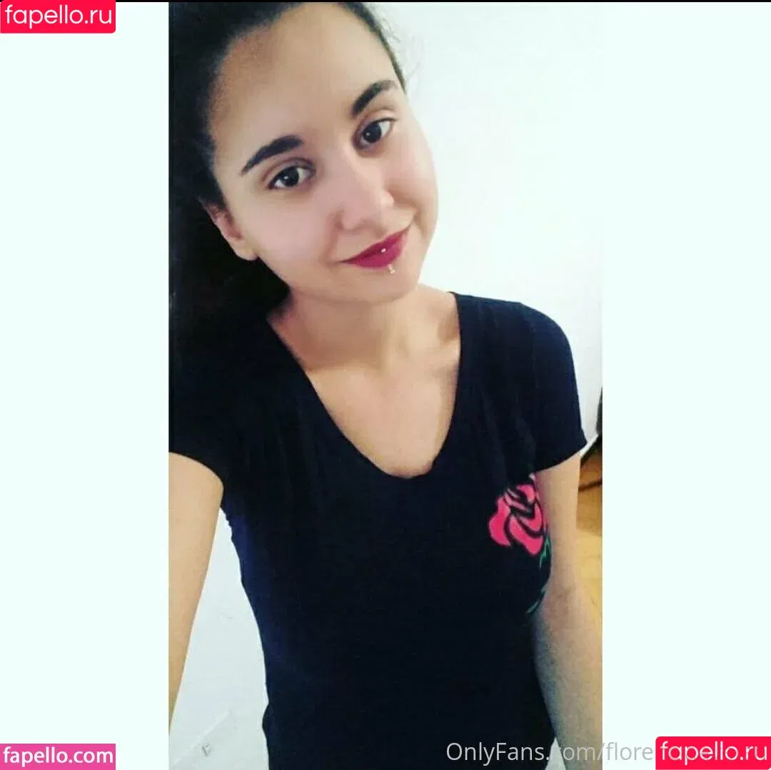 babyflorcita / babyflorcita_store Onlyfans Photo Gallery 
