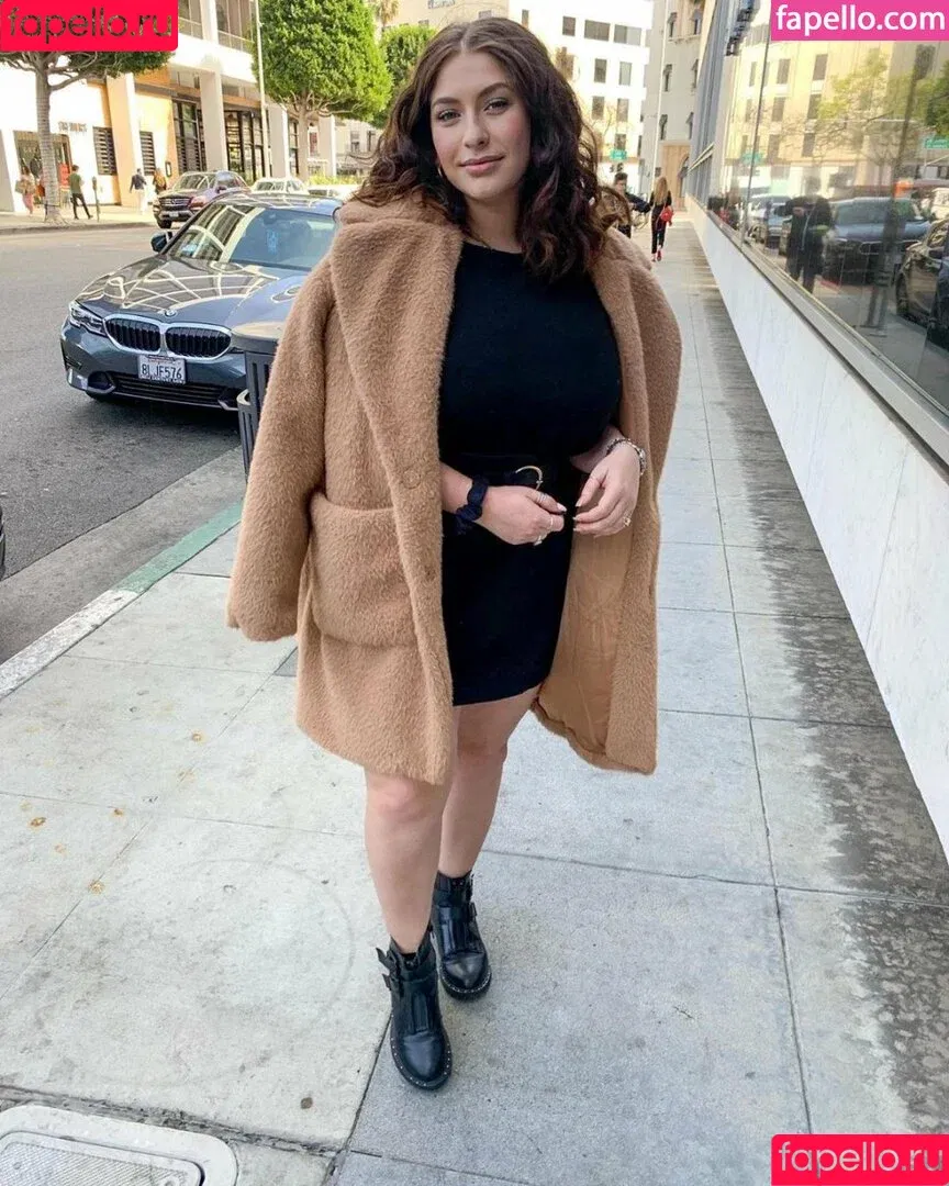 Nikki Kay / midwestnikki / nikkixxkay Onlyfans Photo Gallery 