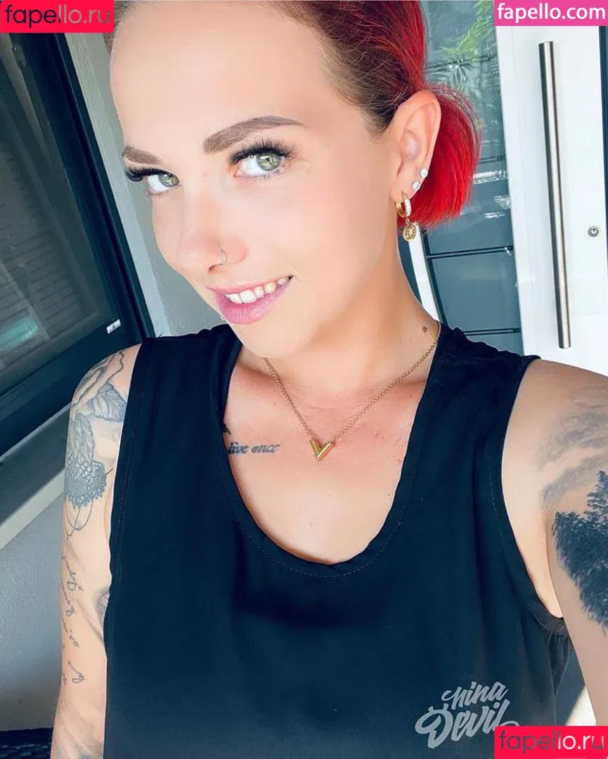 Ninadevil / ninadeviloffizielles Onlyfans Photo Gallery 