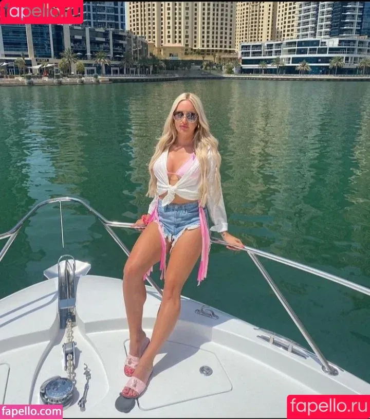 Charley Hull / charley.hull Onlyfans Photo Gallery 