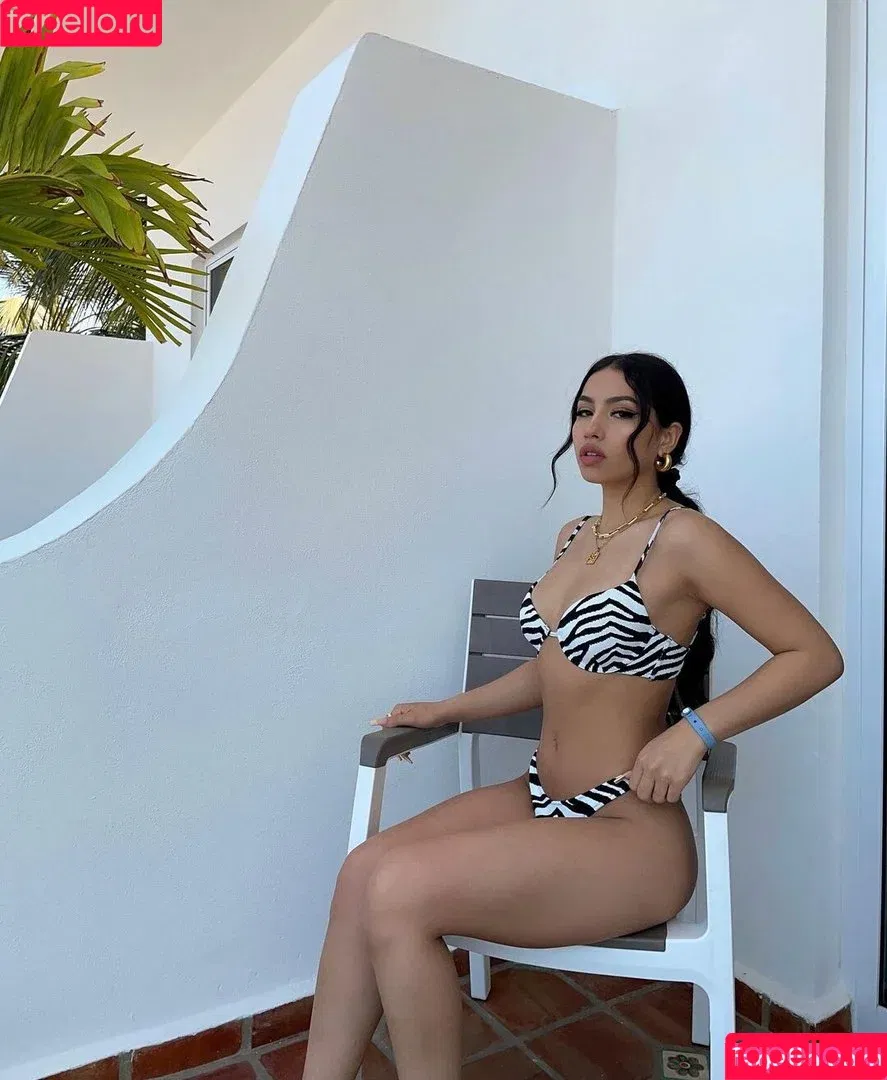 Melissa Estrella / estrellapressure / https: Onlyfans Photo Gallery 