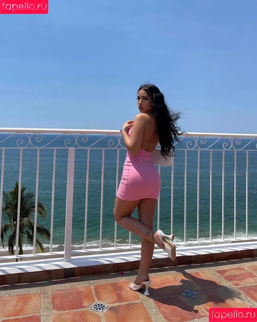 Melissa Estrella / estrellapressure / https: Onlyfans Photo Gallery 