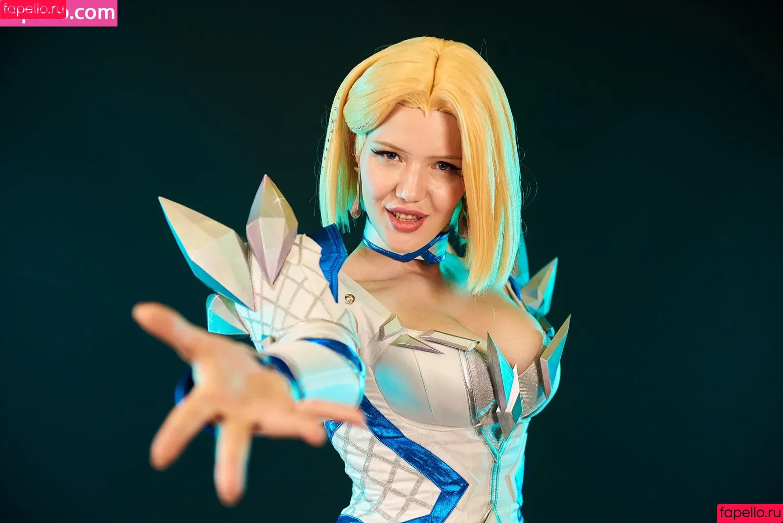 Lada Lyumos / Lada_Lyumos / lada_lyumoscos / ladalyumos Onlyfans Photo Gallery 