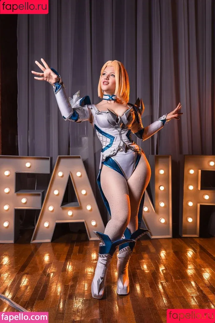 Lada Lyumos / Lada_Lyumos / lada_lyumoscos / ladalyumos Onlyfans Photo Gallery 