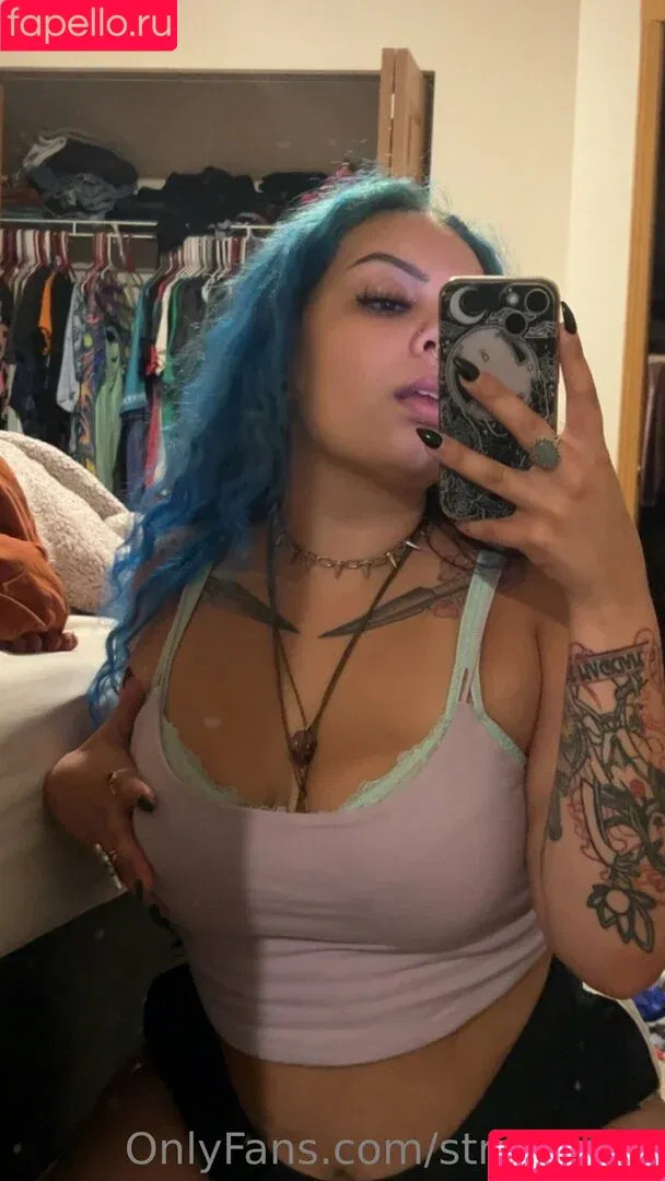 strawbees Onlyfans Photo Gallery 