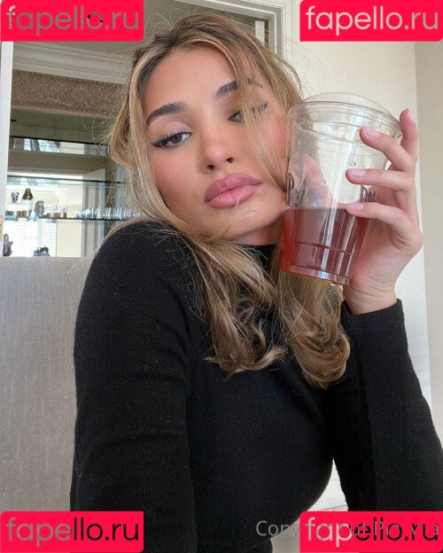 Pia Mia Nude Onlyfans Photo 3
