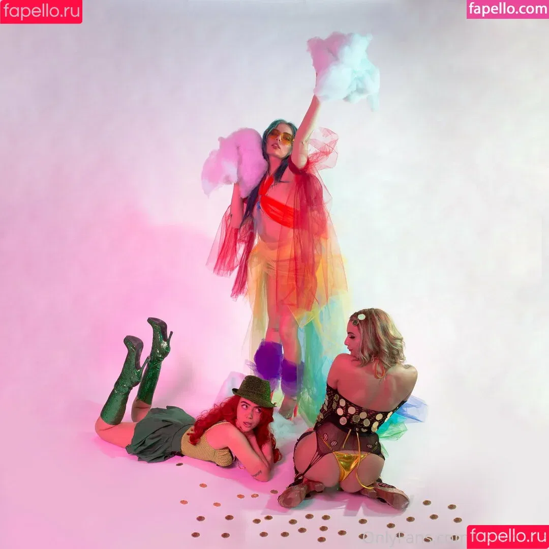 yaniverse / yaniverse___ Onlyfans Photo Gallery 