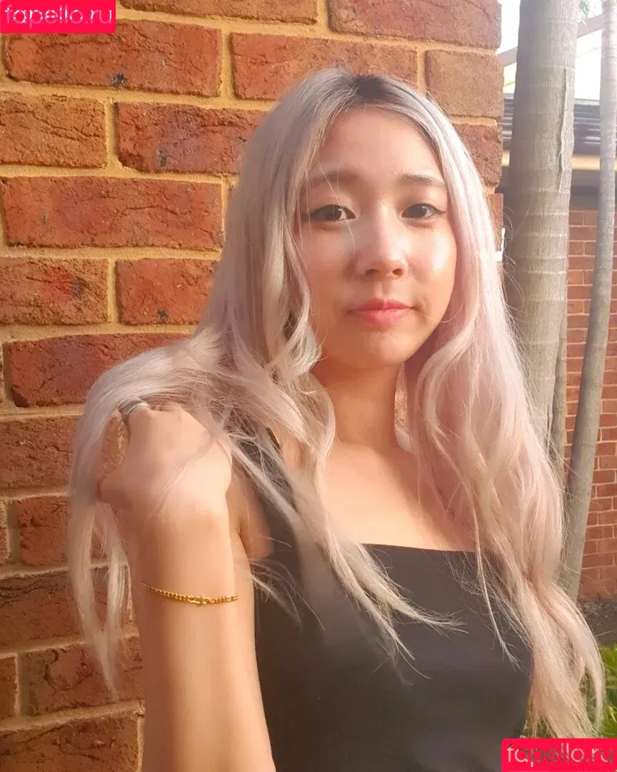 T10Nat / ten_against Onlyfans Photo Gallery 