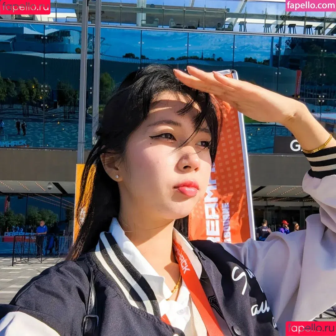 T10Nat / ten_against Onlyfans Photo Gallery 